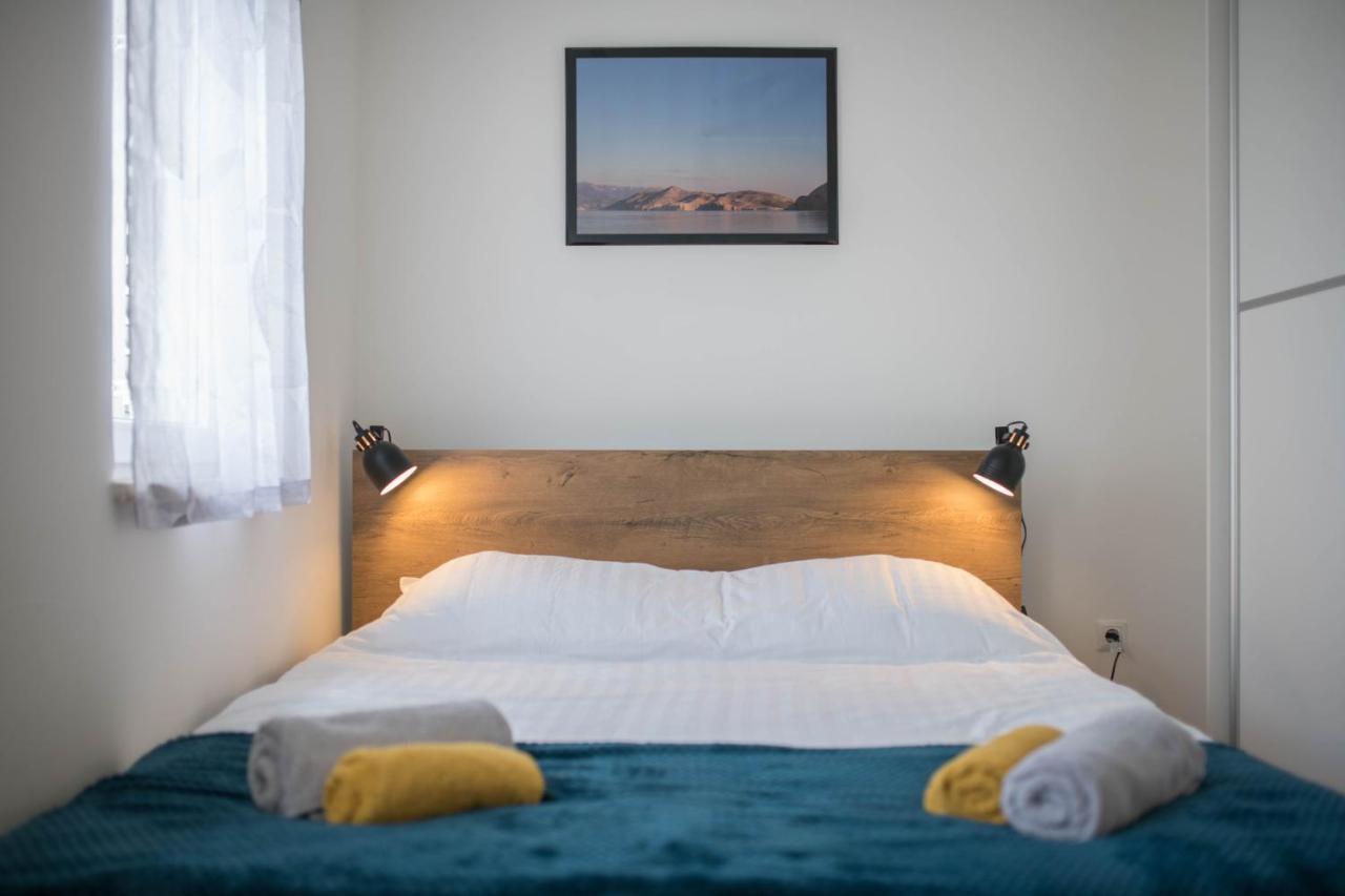 Cozy Apartment Close To The Beach And City Centre Umag Exterior foto